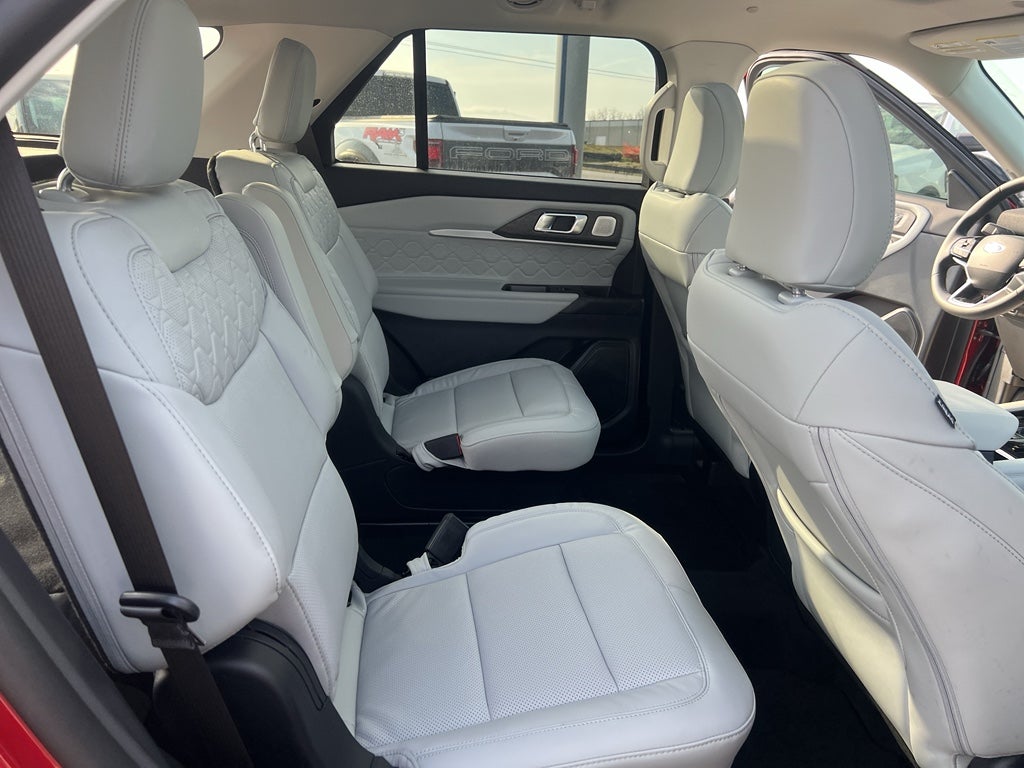 2026 Ford Explorer Platinum™