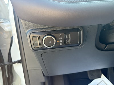 2027 Ford Explorer 4DR 4WD PLTNM