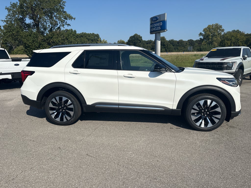 2027 Ford Explorer 4DR 4WD PLTNM