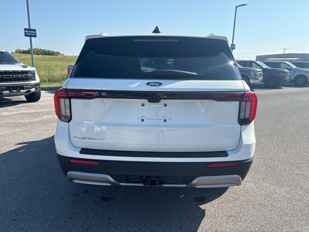 2027 Ford Explorer 4DR 4WD PLTNM