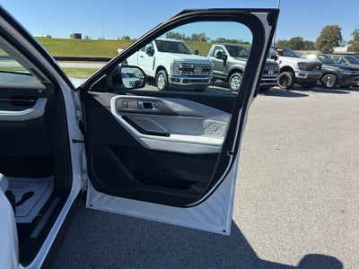 2026 Ford Explorer Platinum™