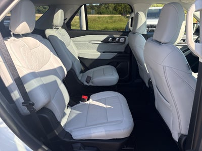 2026 Ford Explorer Platinum™