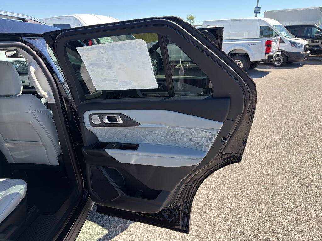 2026 Ford Explorer Platinum™