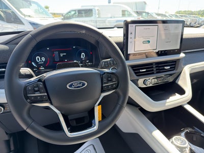 2026 Ford Explorer Platinum™