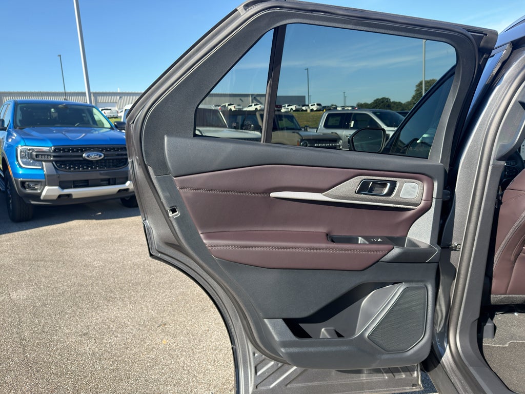 2026 Ford Explorer Platinum™