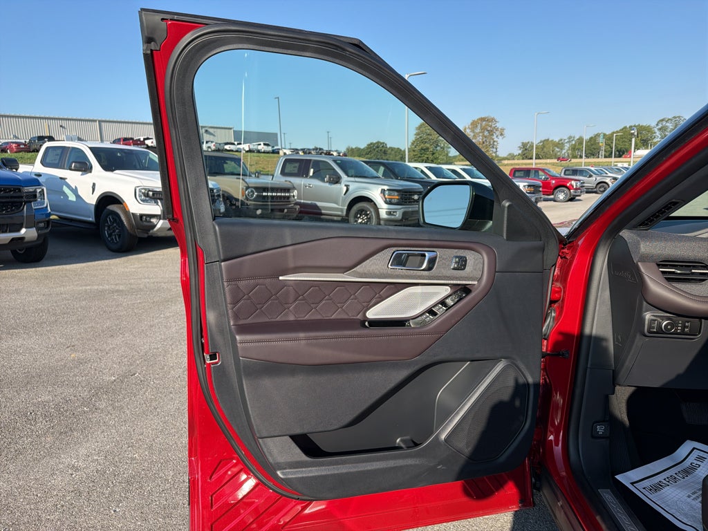 2026 Ford Explorer Platinum™