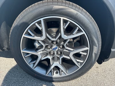 2027 Ford Explorer 4DR 4WD PLTNM