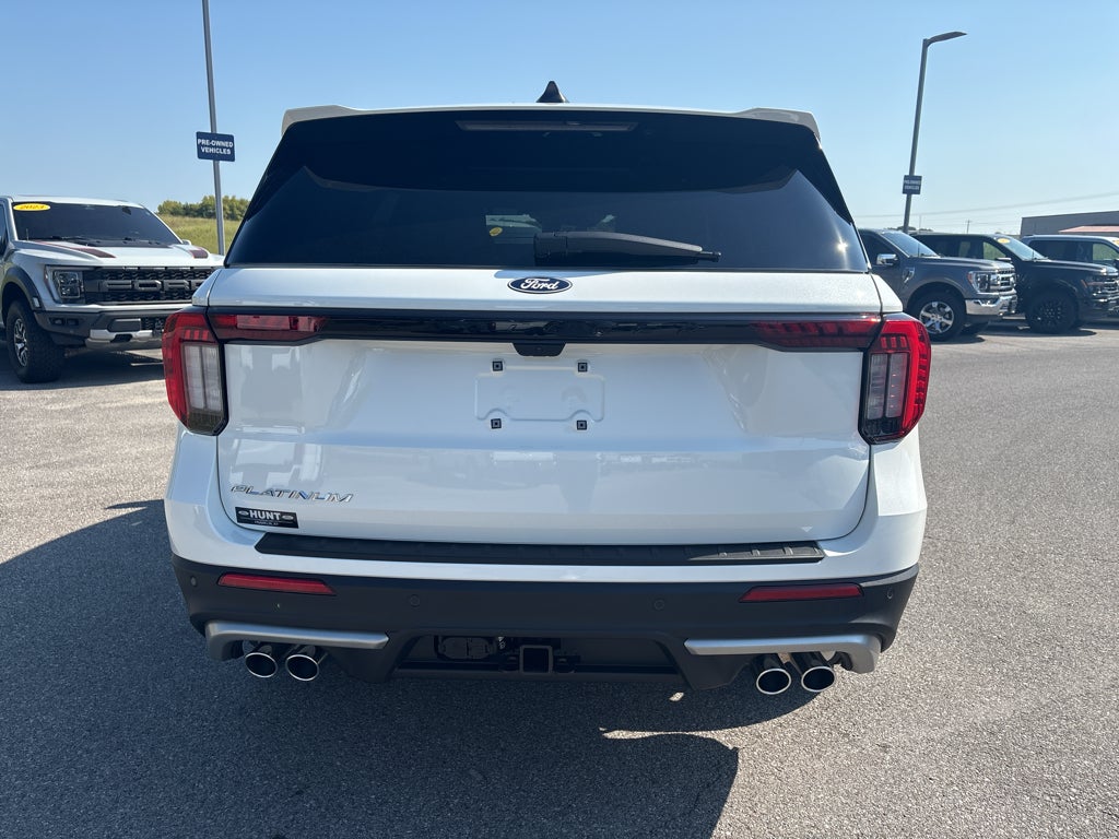 2027 Ford Explorer 4DR 4WD PLTNM