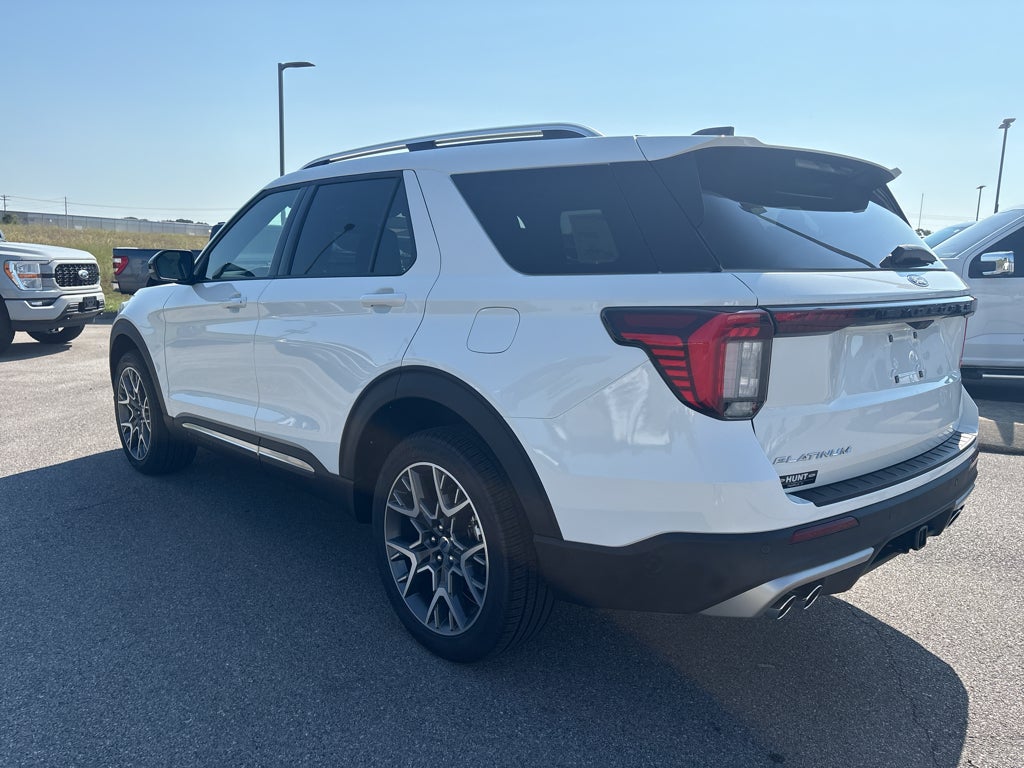2027 Ford Explorer 4DR 4WD PLTNM