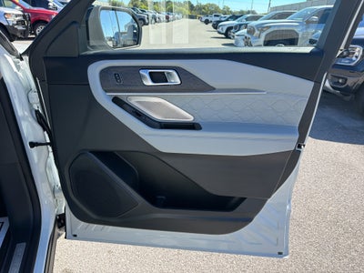 2027 Ford Explorer Platinum™