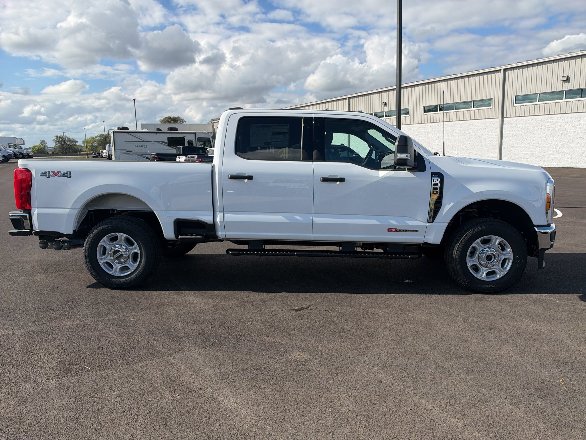 2027 Ford F-250 XLT