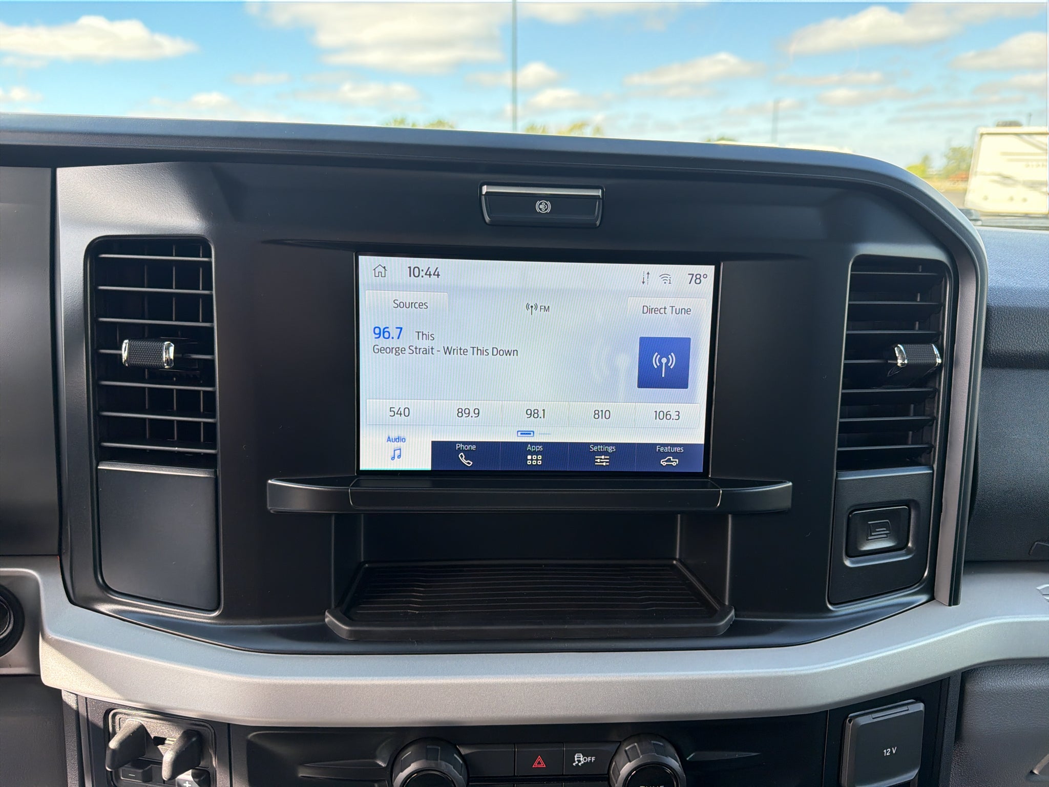 2027 Ford F-250 F-250® XLT