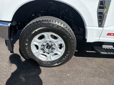 2027 Ford F-250 F-250® XLT