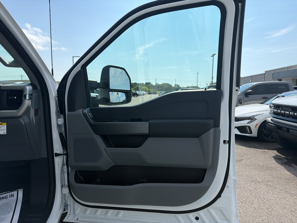 2027 Ford F-250 F-250® XLT