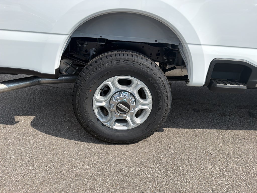 2027 Ford F-250 F-250® XLT