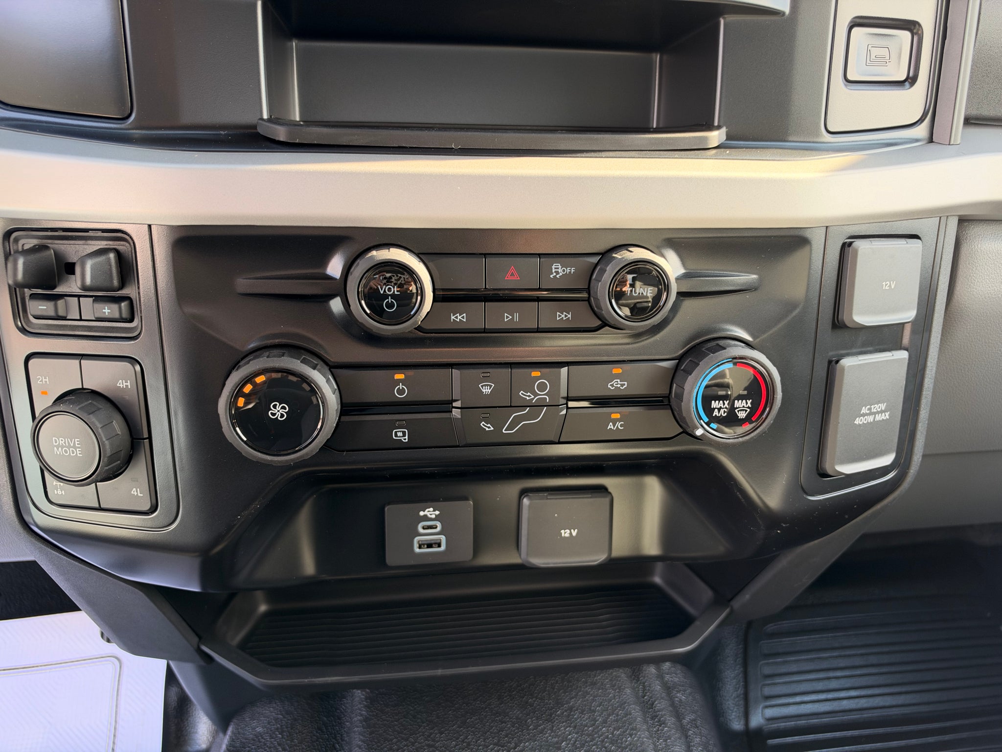 2027 Ford F-250 F-250® XLT