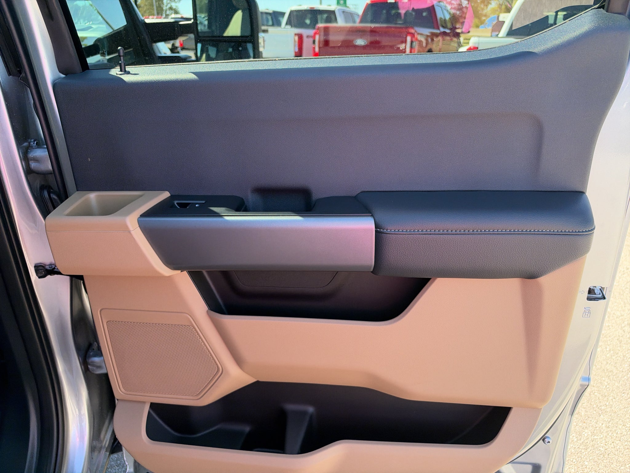 2027 Ford F-250 F-250® XLT