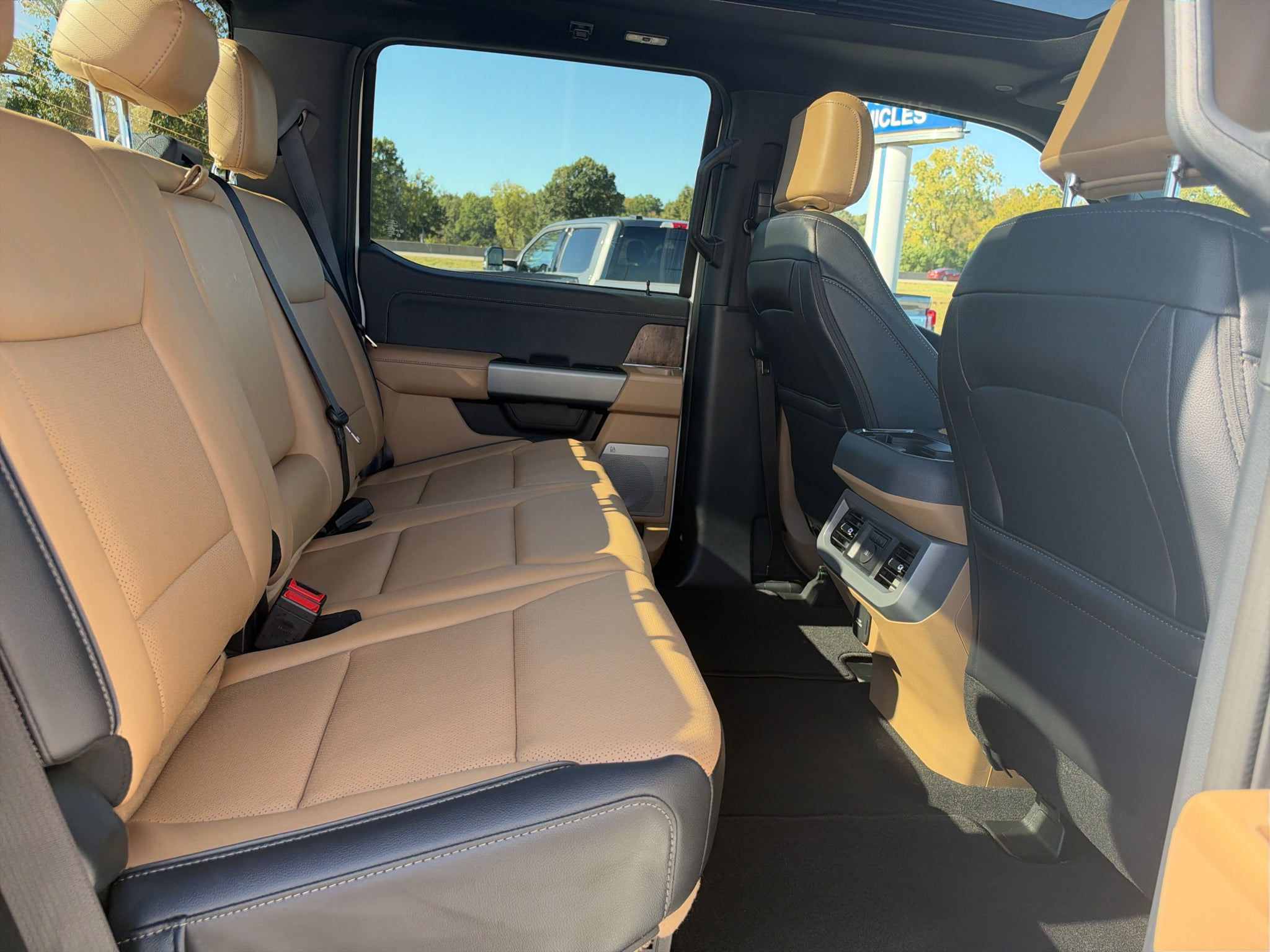 2027 Ford F-250 F250 4X4 CREW/C