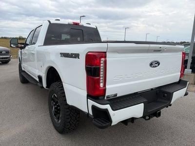 2027 Ford F-250 F-250® Lariat®