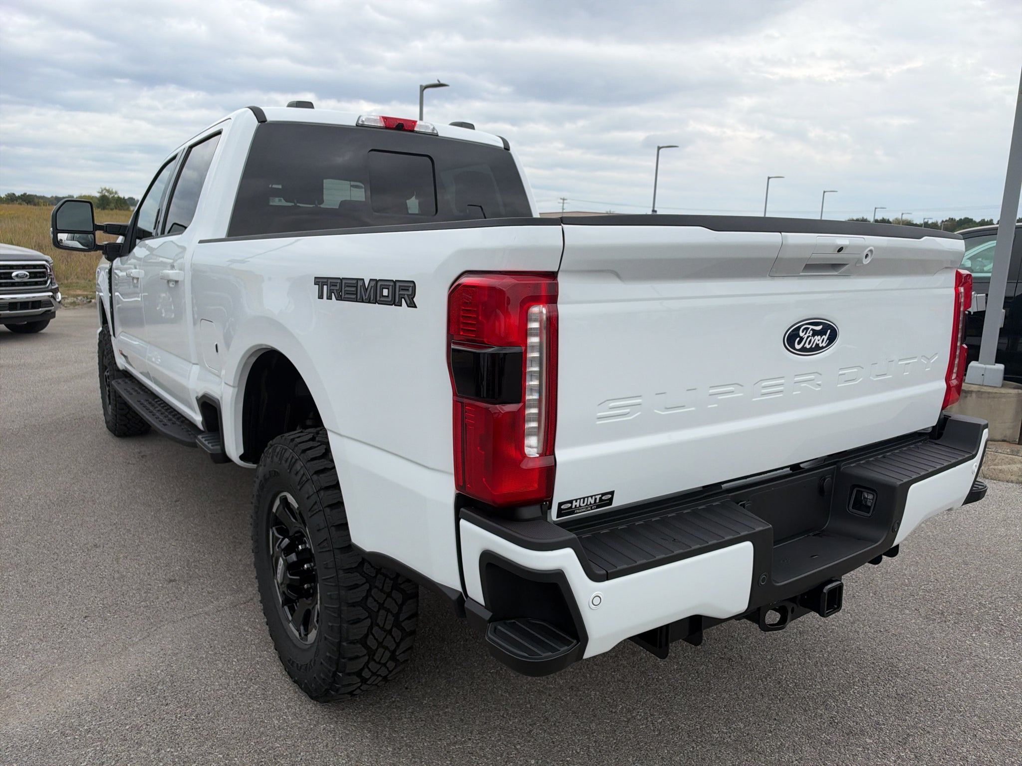 2027 Ford F-250 F-250® Lariat®