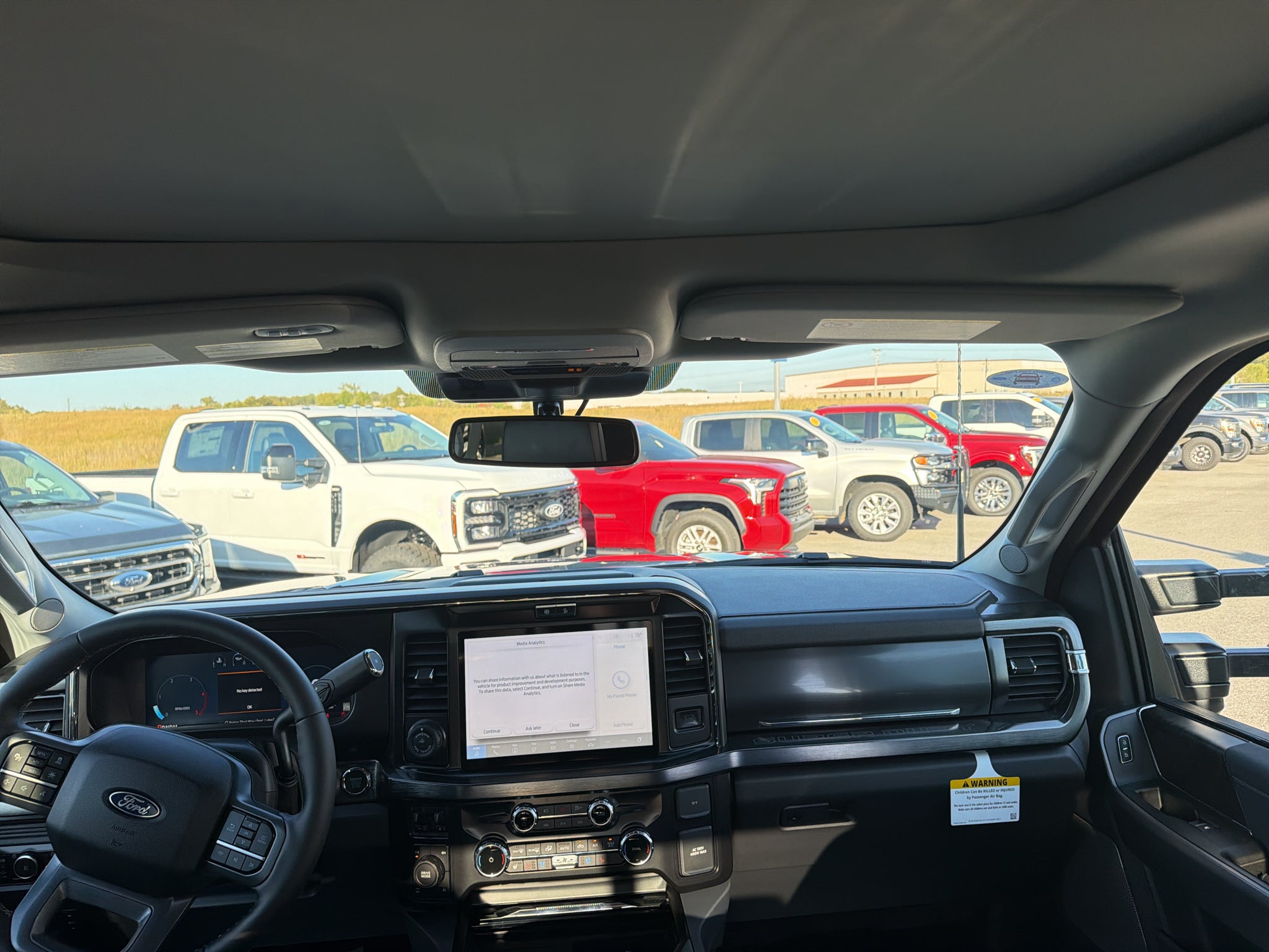 2027 Ford F-250 F-250® Lariat®