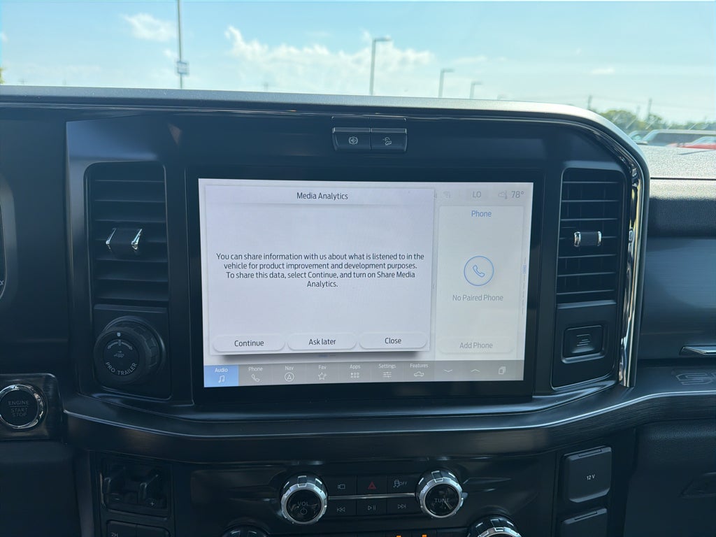 2027 Ford F-250 F-250® Lariat®