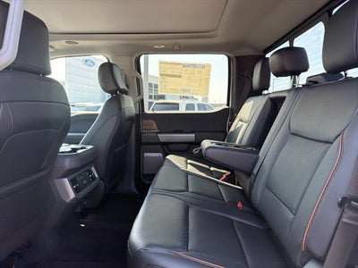 2027 Ford F-250 F-250® Lariat®