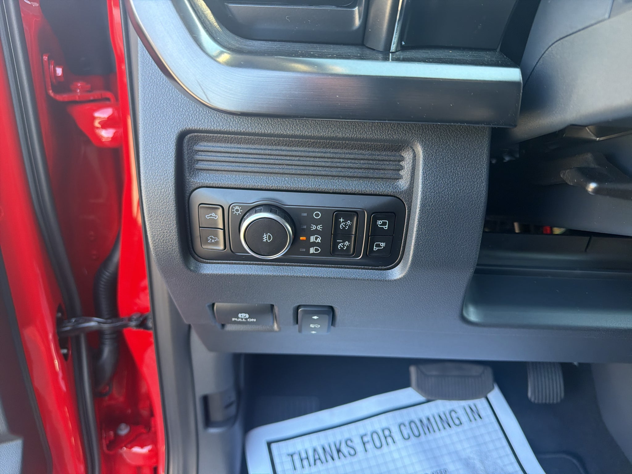 2027 Ford F-250 F-250® Lariat®