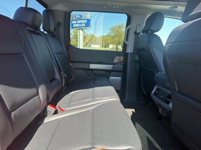 2027 Ford F-250 F-250® Lariat®