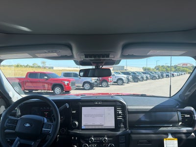 2027 Ford F-250 F-250® Lariat®