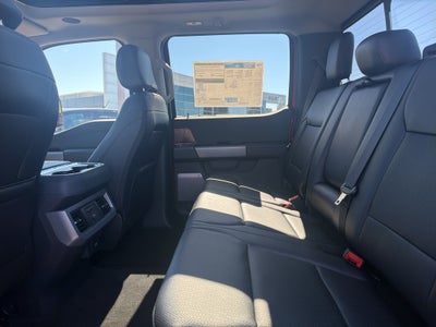 2027 Ford F-250 F-250® Lariat®