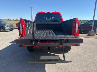 2027 Ford F-250 F-250® Lariat®