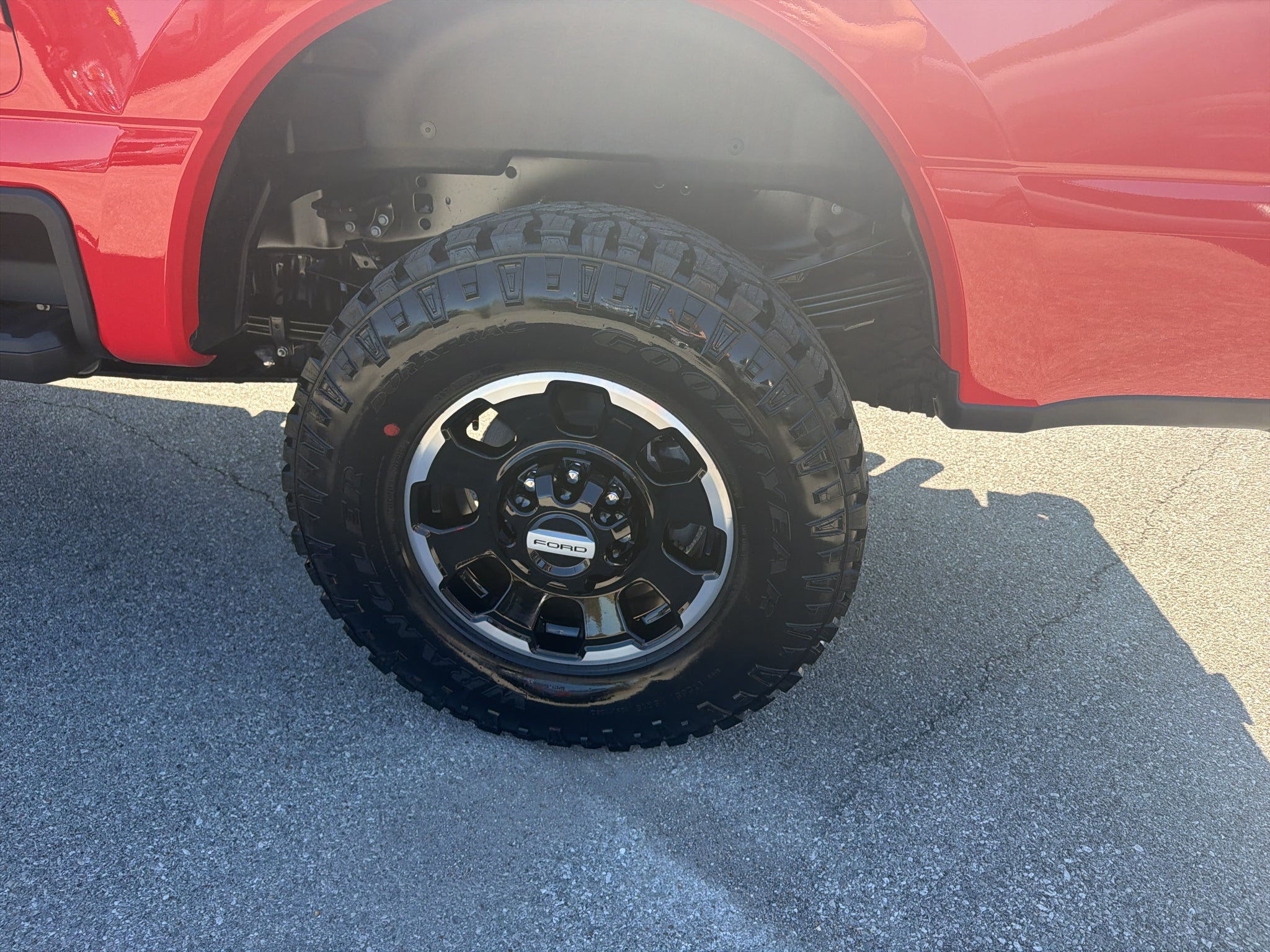 2027 Ford F-250 F-250® Lariat®