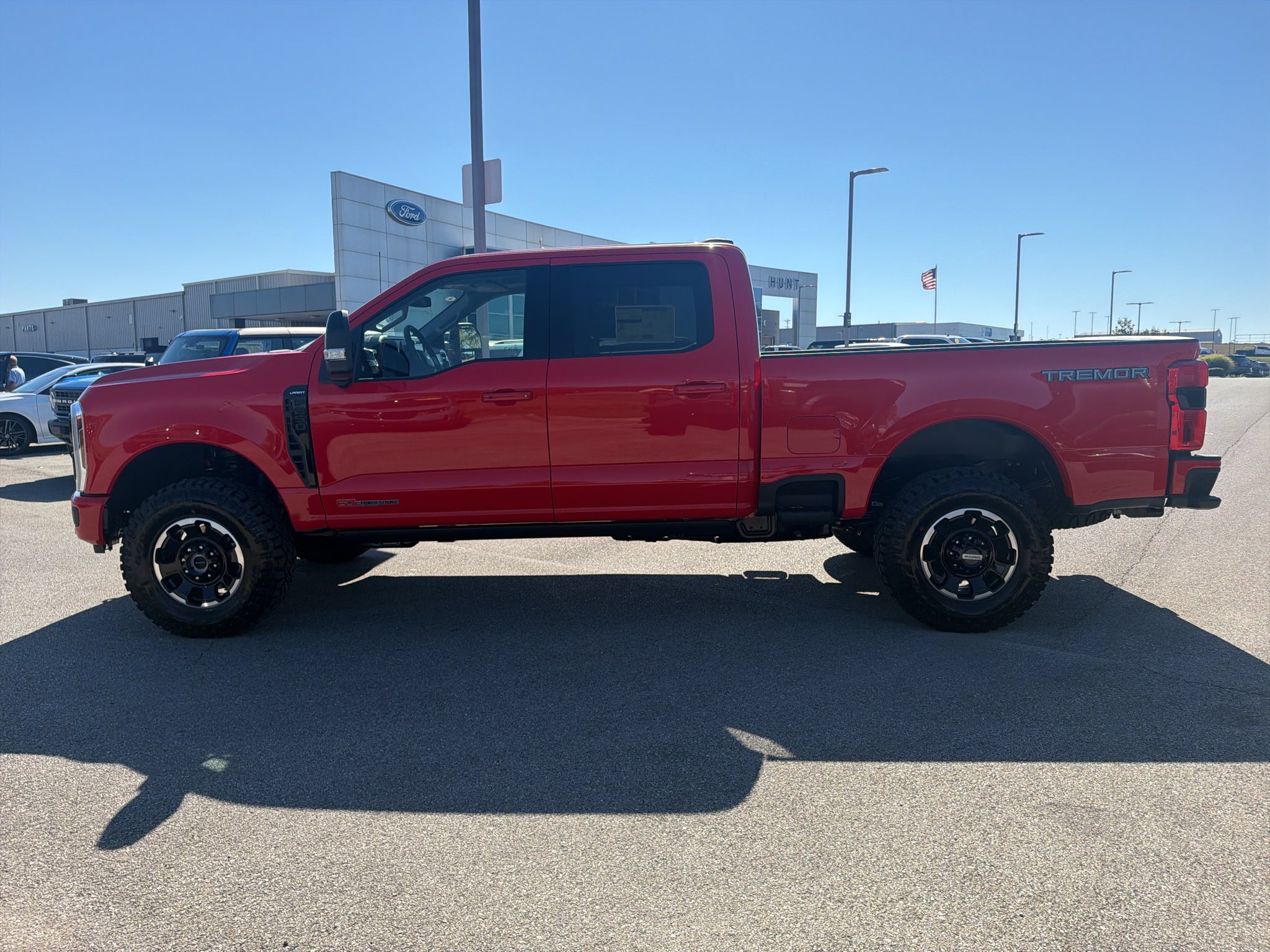 2027 Ford F-250 F-250® Lariat®