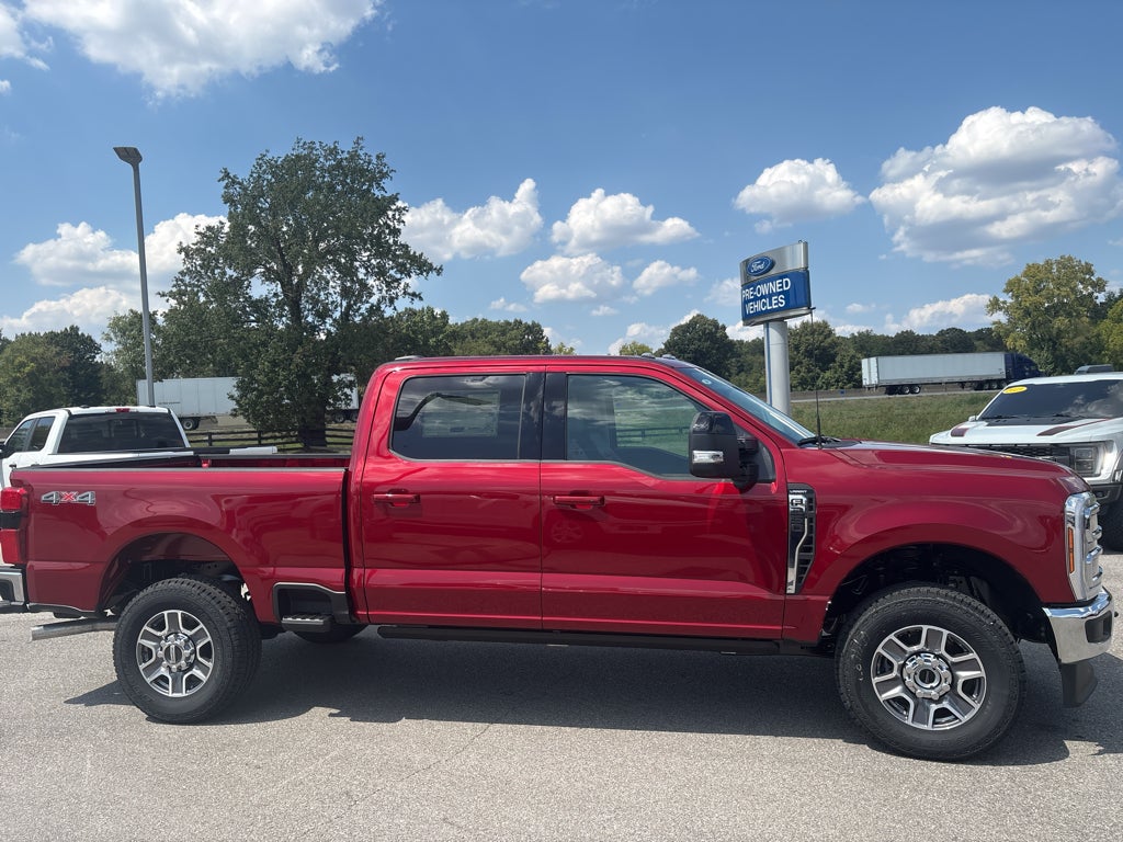 2027 Ford F-250 F-250® Lariat®