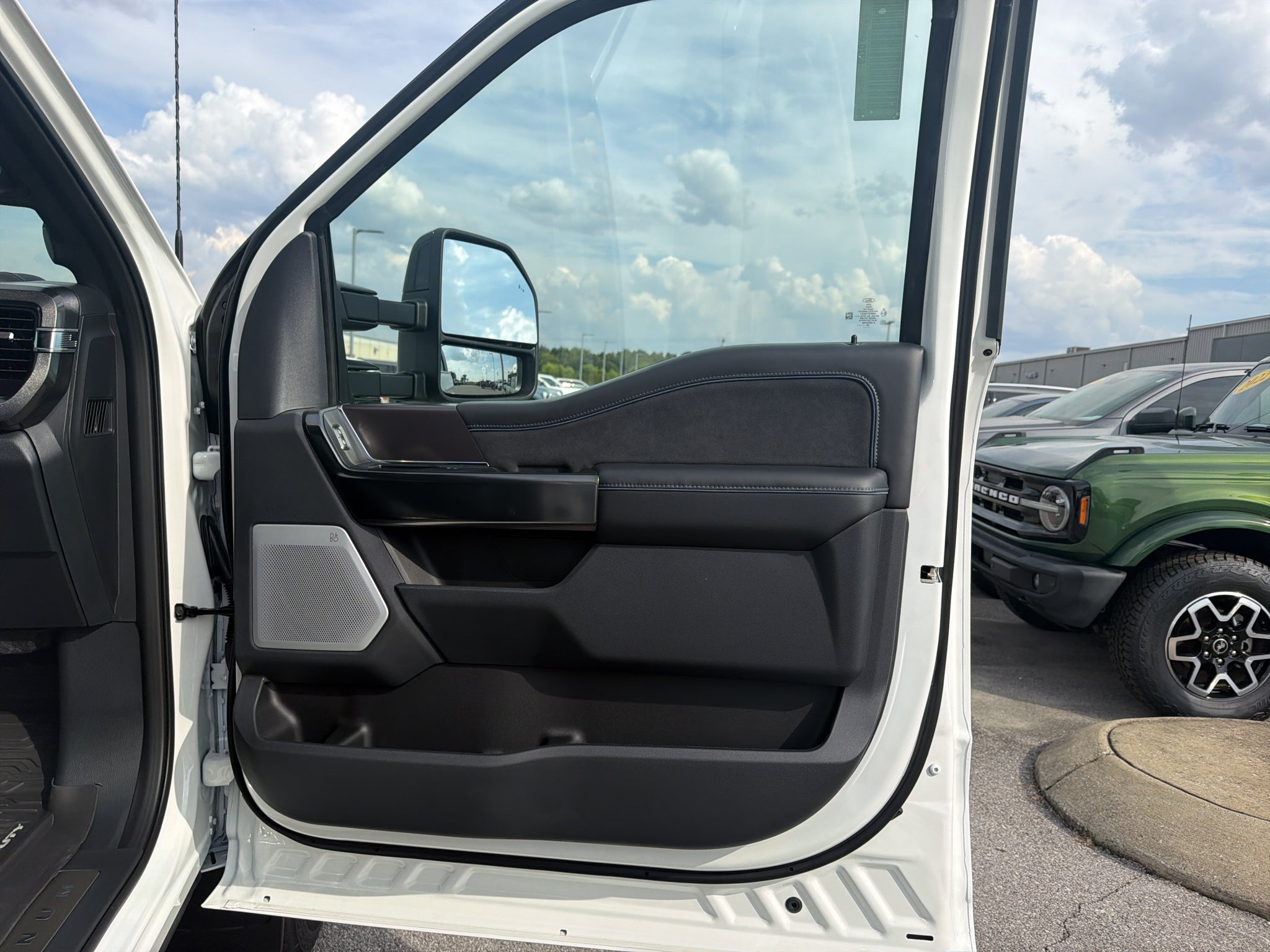 2027 Ford F-250 F-250® Platinum®