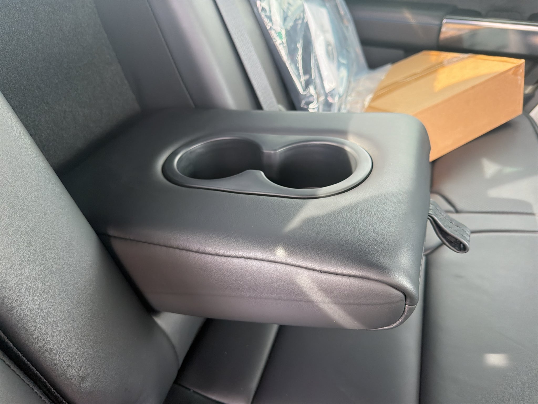 2027 Ford F-250 F-250® Platinum®
