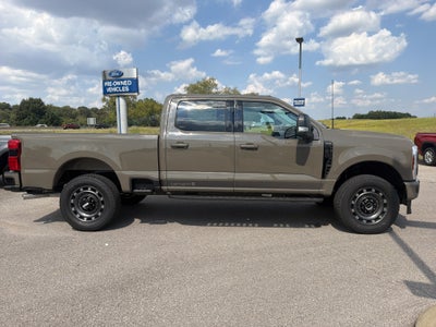 2027 Ford F-250 F-250® XLT