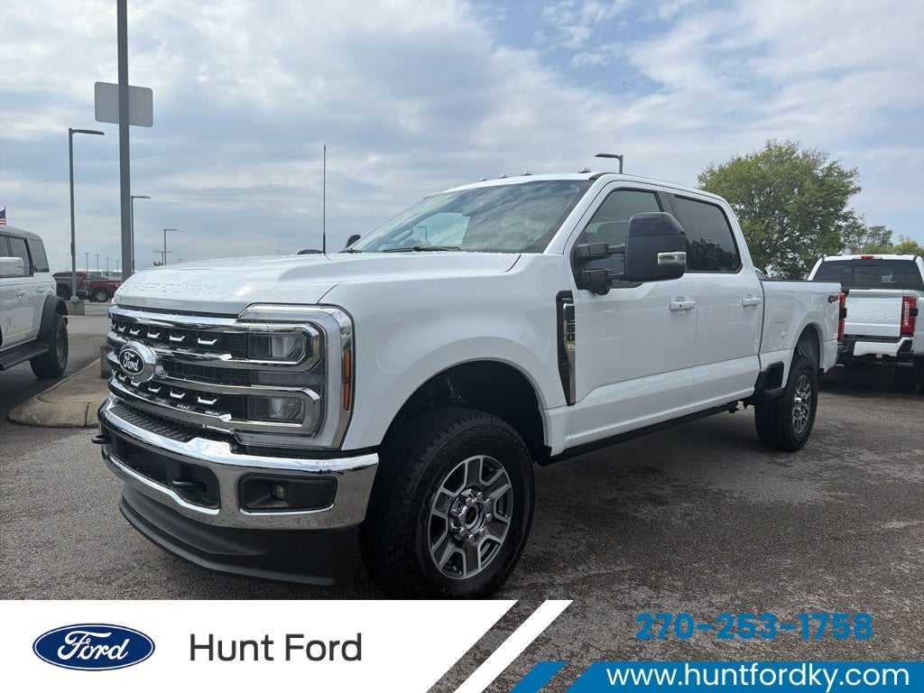 2027 Ford F-250 F-250® Lariat®