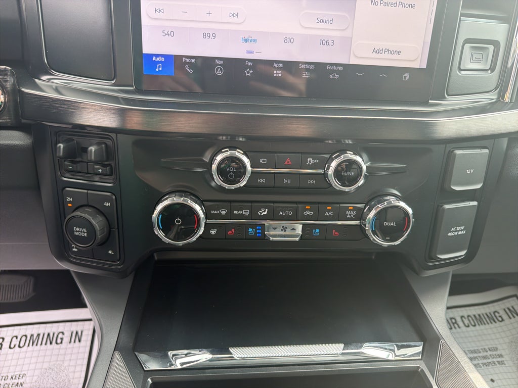 2027 Ford F-250 F-250® Lariat®