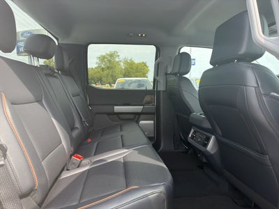 2027 Ford F-250 F-250® Lariat®
