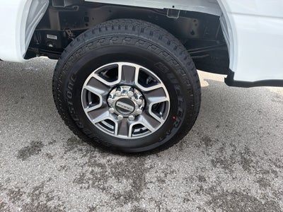2027 Ford F-250 F-250® Lariat®