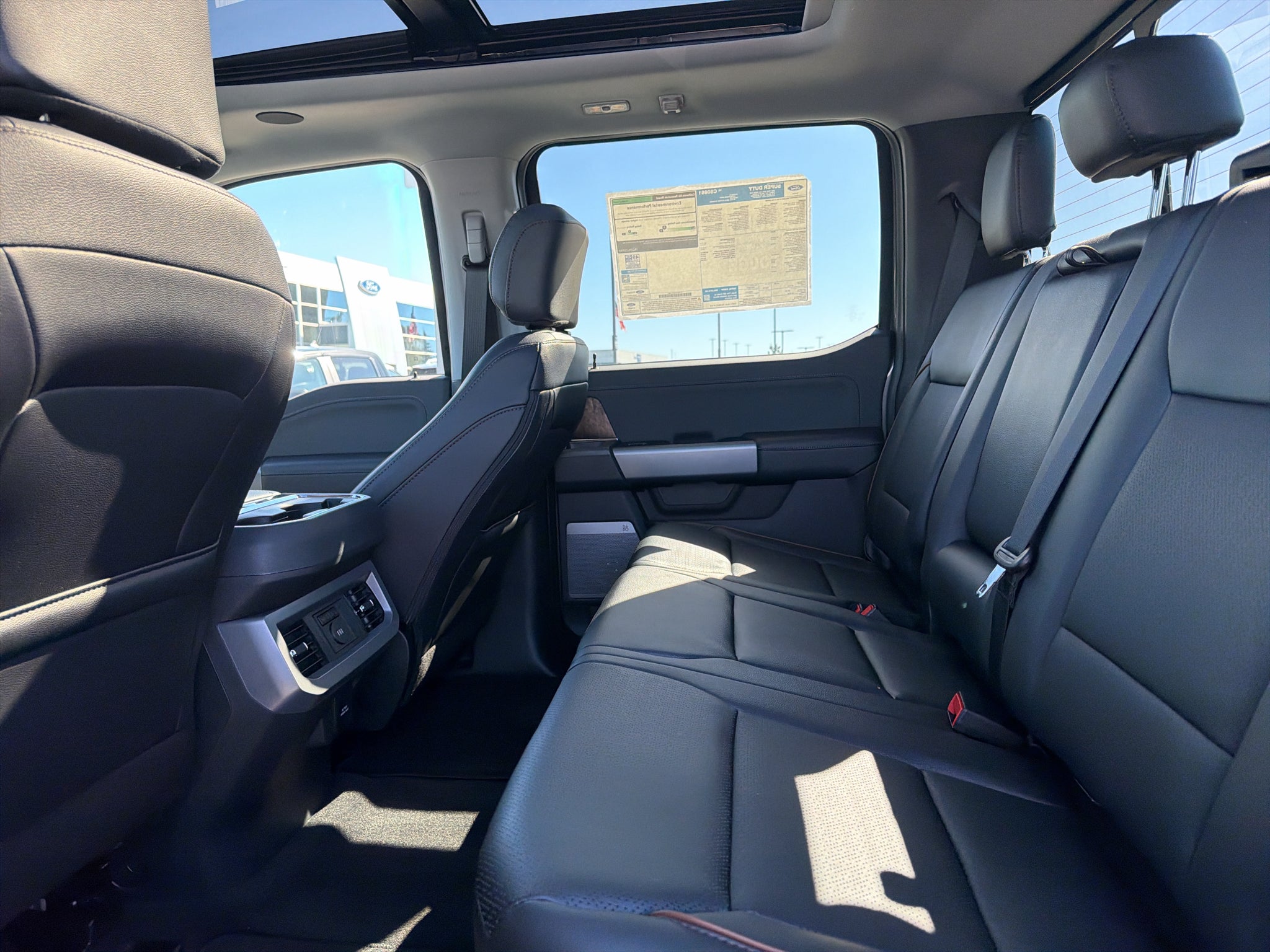 2027 Ford F-250 LARIAT