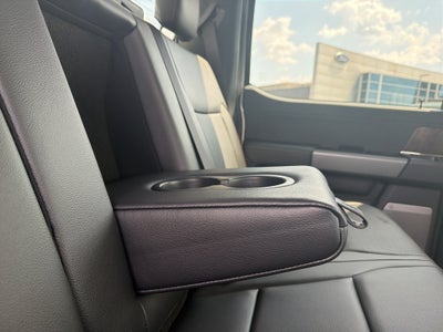 2027 Ford F-250 F-250® Lariat®