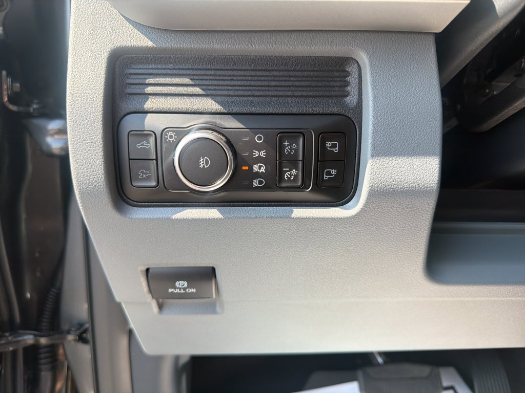 2027 Ford F-250 F-250® XLT