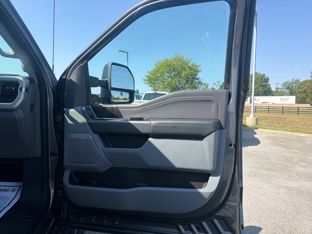 2027 Ford F-250 F-250® XLT