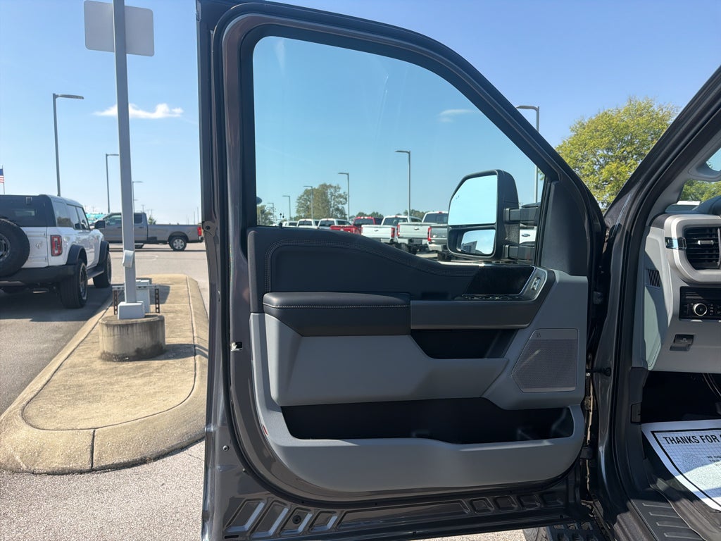2027 Ford F-250 F-250® XLT