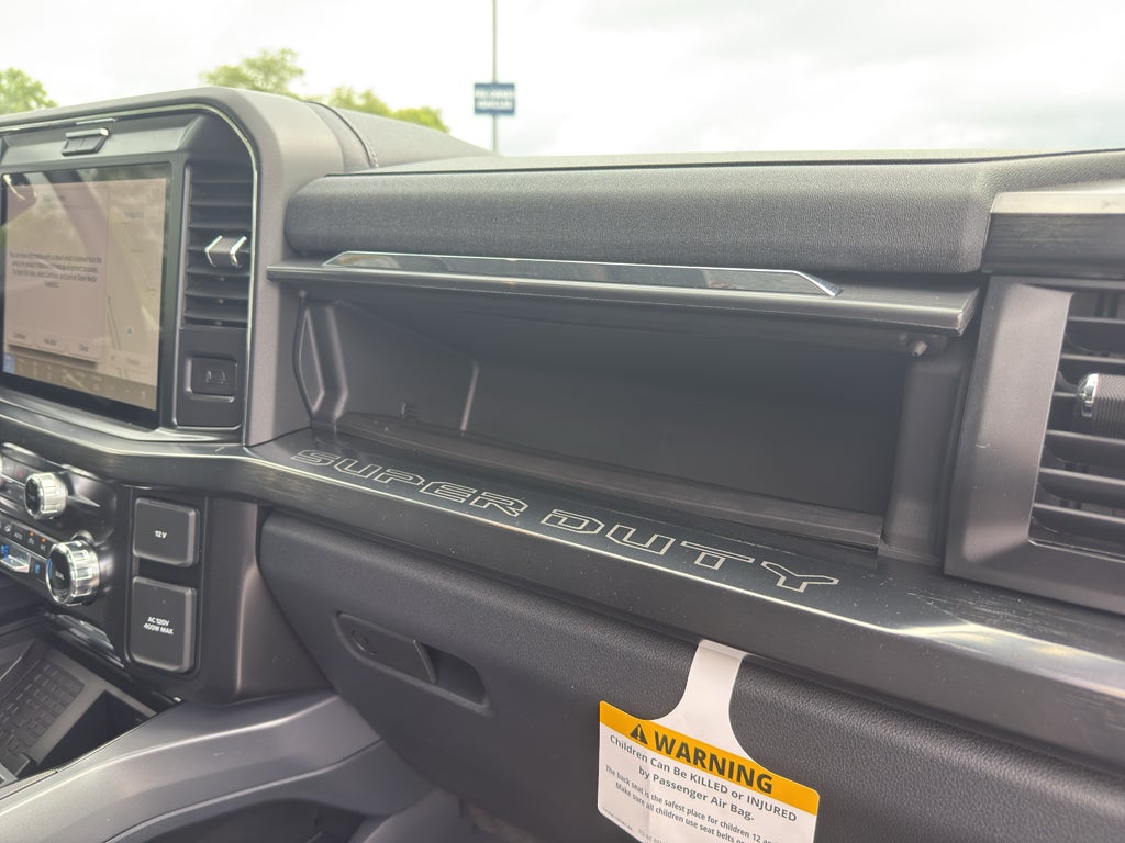 2026 Ford F-350 F-350® Lariat®