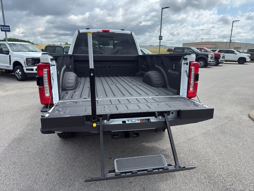 2026 Ford F-350 F-350® Lariat®