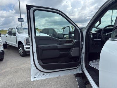 2026 Ford F-350 F-350® Lariat®